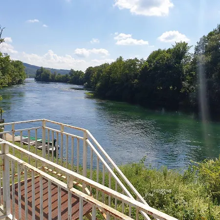 For Family With Pool & Private On Riverside Nationalpark 