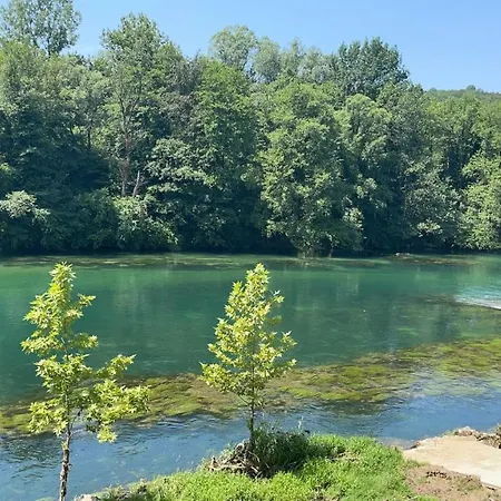 Villa Paradise With Pool And Direct Beach On River Una Bosanski Novi