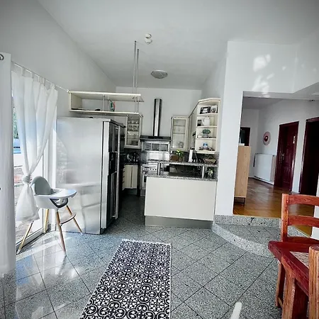 For Family With Pool & Private On Riverside Nationalpark 